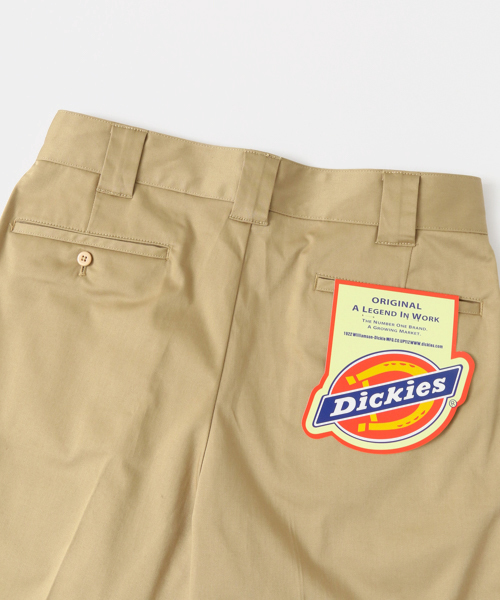 URBAN RESEARCH(アーバンリサーチ)の「Dickies×URBAN RESEARCH iD 別注1TUCK SHORTS(その他パンツ・メンズ・ブラック/グレー/ベージュ・29/31/33)」の9枚目の写真