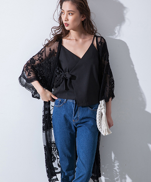 fifth（フィフス）の「フラワー刺繍ロングガウン（カーディガン/ボレロ・レディース・ホワイト/ブラック/ベージュ・MEDIUM）」の3枚目の写真