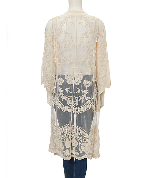 fifth（フィフス）の「フラワー刺繍ロングガウン（カーディガン/ボレロ・レディース・ホワイト/ブラック/ベージュ・MEDIUM）」の6枚目の写真
