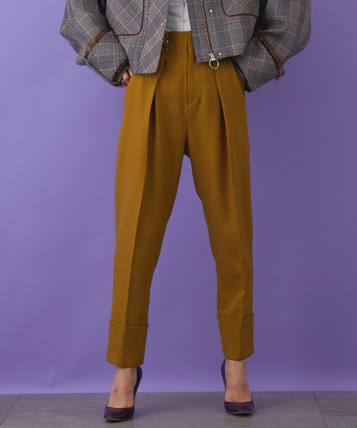 STUDIOUS（ステュディオス）の「STUDIOUS HIGH フロントタックペンシルパンツ（その他パンツ・レディース・キャメル/グレー・1/0）」の7枚目の写真