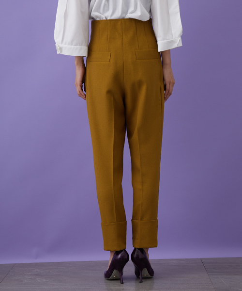 STUDIOUS（ステュディオス）の「STUDIOUS HIGH フロントタックペンシルパンツ（その他パンツ・レディース・キャメル/グレー・1/0）」の10枚目の写真