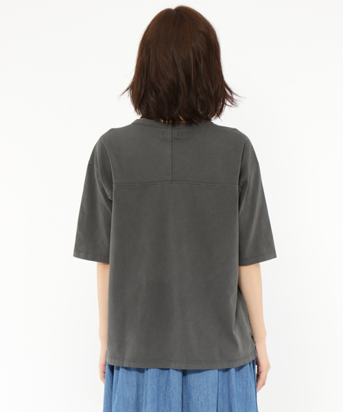 LAKOLE(ラコレ)の「【接触冷感】ガーメントダイフットボールTシャツ / LAKOLE(Tシャツ/カットソー・レディース・オフホワイト/ボルドー/マスタード/チャコール・SMALL/MEDIUM)」の13枚目の写真