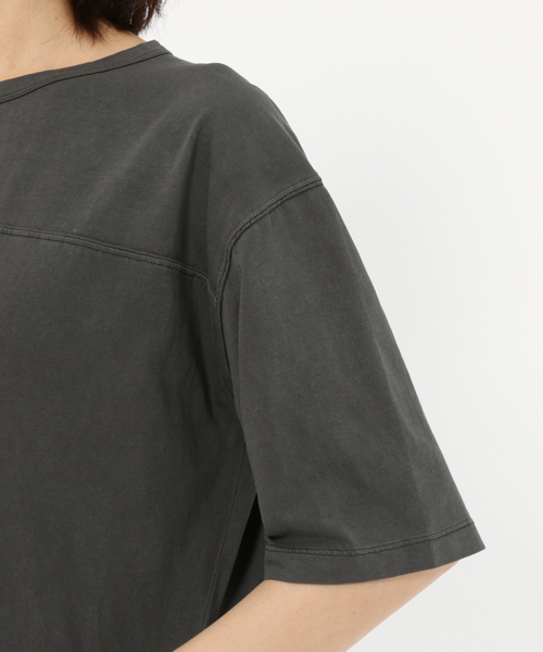 LAKOLE(ラコレ)の「【接触冷感】ガーメントダイフットボールTシャツ / LAKOLE(Tシャツ/カットソー・レディース・オフホワイト/ボルドー/マスタード/チャコール・SMALL/MEDIUM)」の15枚目の写真