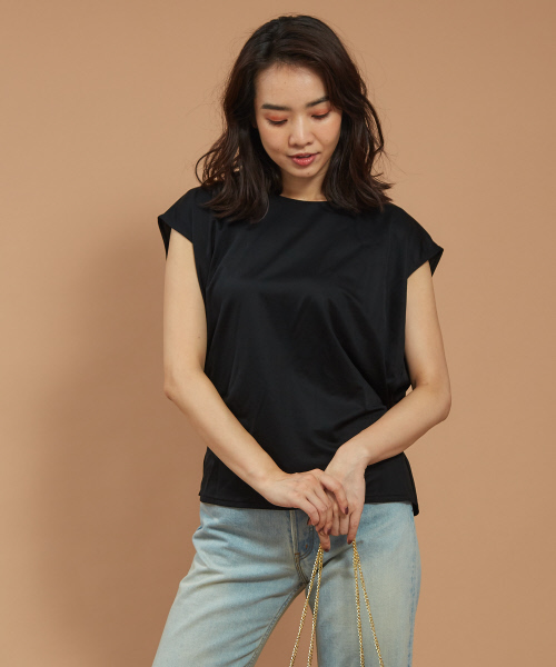 Abahouse Devinette（ドゥヴィネット）の「ブライトバックギャザープルオーバー（Tシャツ/カットソー・レディース・ブラック/ボルドー/サックスブルー・フリー）」の5枚目の写真