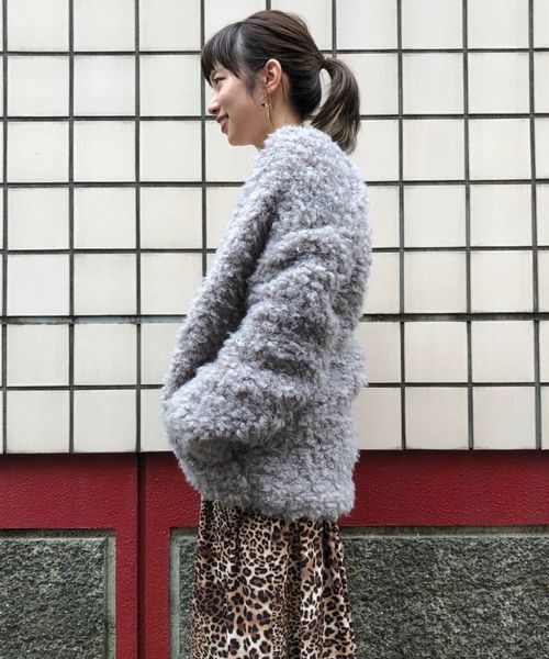 tiptop（ティップトップ）の「リングファーノーカラー中綿ブルゾン（ブルゾン・レディース・ブラック/グレー/ピンク/キナリ・FREE）」の5枚目の写真