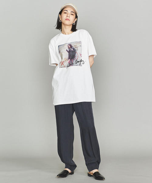 BEAUTY&YOUTH UNITED ARROWS(ビューティーアンドユースユナイテッドアローズ)の「【別注】<ROBERTA BAYLEY>ショートスリーブTシャツ(Tシャツ/カットソー・レディース・その他1/ホワイト/ブラック・MEDIUM)」の4枚目の写真