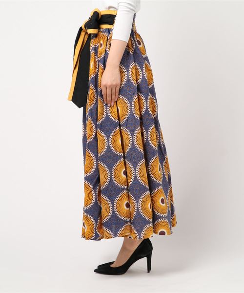 チャイハネ（チャイハネ）の「【チャイハネ】アフリカ・キテンゲ柄ロングスカート（スカート・レディース・ブラウン/レッド/イエロー/ブルー・FREE）」の6枚目の写真