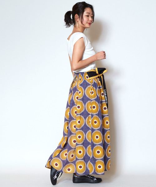 チャイハネ（チャイハネ）の「【チャイハネ】アフリカ・キテンゲ柄ロングスカート（スカート・レディース・ブラウン/レッド/イエロー/ブルー・FREE）」の12枚目の写真