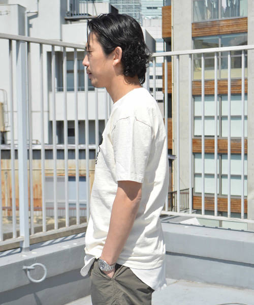 ROOPTOKYO(ループトウキョウ)の「Mixta/ミクスタ “BLACK BELT” SS CREWNECK T-SHIRT(Tシャツ/カットソー・メンズ・ブラック/オートミール/ナチュラル・S/M/L/XL)」の4枚目の写真