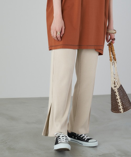 Chaco closet(チャコ クローゼット)の「リラックスカットリブサイドスリット ウエストゴムパンツ(その他パンツ・レディース・テラコッタ/ブラック/ベージュ系その他/ベージュ/杢グレー・FREE)」の1枚目の写真