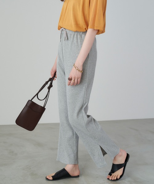 Chaco closet(チャコ クローゼット)の「リラックスカットリブサイドスリット ウエストゴムパンツ(その他パンツ・レディース・テラコッタ/ブラック/ベージュ系その他/ベージュ/杢グレー・FREE)」の20枚目の写真