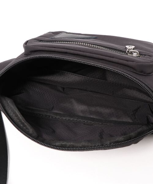 ADAM PATEK(アダムパテック)の「ADAM PATEK/【Nob】BREATHATEC POCKET BODYBAG(ボディバッグ/ウエストポーチ・レディース・ブラック/ネイビー・ONESIZE)」の4枚目の写真
