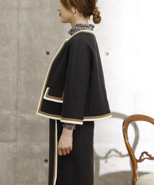 Tiara（ティアラ）の「カラーブロックジャケット（ノーカラージャケット・レディース・アイボリー/ブラック/キャメル・S/M）」の6枚目の写真