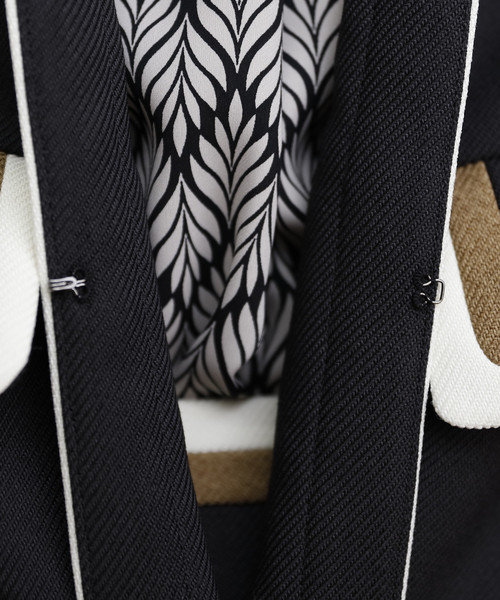 Tiara（ティアラ）の「カラーブロックジャケット（ノーカラージャケット・レディース・アイボリー/ブラック/キャメル・S/M）」の8枚目の写真