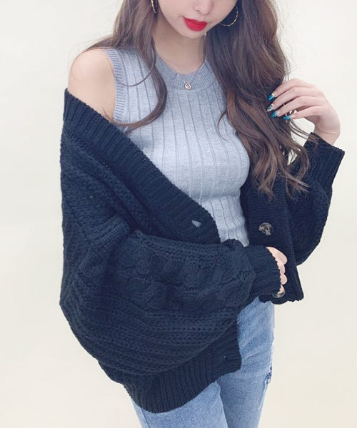 SPIGA（スピーガ）の「ノースリリブニットＴＯＰＳ（ニット/セーター・レディース・ホワイト/ブラック/グレー/レッド/カーキ/ブルー/ボルドー・FREE）」の4枚目の写真