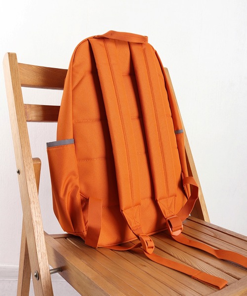 Carhartt オレンジリュック Carhartt デイバック リュック 「Carhartt カーハート