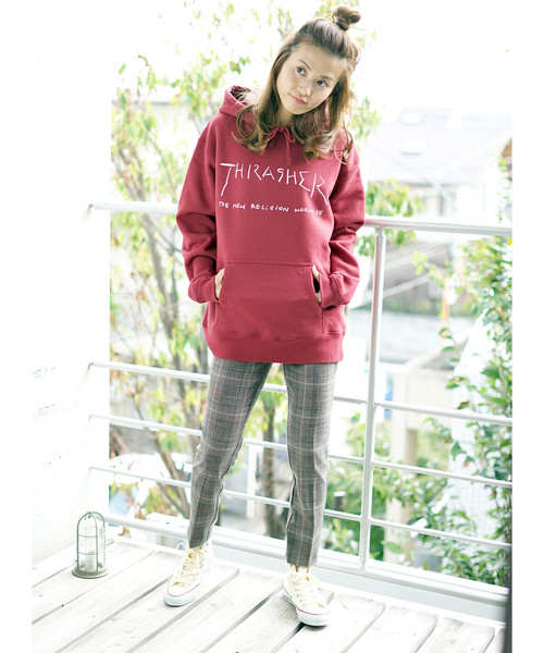 THRASHER(スラッシャー)の「New Religion Worldwide HOODIE SWEAT PARKA / スラッシャー プルオーバー パーカー ロゴ マークゴンザレス(パーカー・メンズ・ネイビー/ブラック/グレー/ホワイト/バーガンディー/グリーン・SMALL/MEDIUM/LARGE/X-LARGE)」の18枚目の写真
