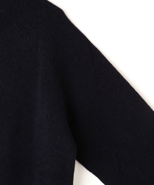 SUNSPEL（サンスペル）の「SUNSPEL / MEN’S LAMBSWOOL（ニット/セーター・メンズ・ネイビー/グリーン・MEDIUM/LARGE）」の13枚目の写真