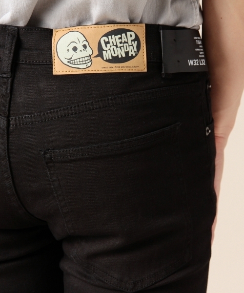BEAUTY&YOUTH UNITED ARROWS（ビューティーアンドユースユナイテッドアローズ）の「＜CHEAP MONDAY＞ N/BLK SLIM/パンツ（その他パンツ・メンズ・ブラック・32inch/28inch/30inch）」の6枚目の写真