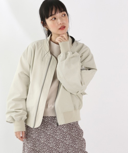 LOWRYS FARM（ローリーズファーム）の「ビックシルエットＭＡ－１　892569（MA-1・レディース・ブラック/カーキ/アイボリー・FREE）」の14枚目の写真