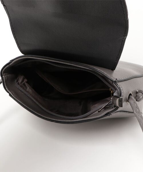 Burner（バーナー）の「【OKUOKU　0909】タッセル付き　ミニショルダーバック　oku-ba-7（ショルダーバッグ・レディース・カーキ/レッド/ピンク/オレンジ/パープル/グレー/ブラック/その他12/その他11/その他9/その他13/その他10/その他14・FREE）」の15枚目の写真