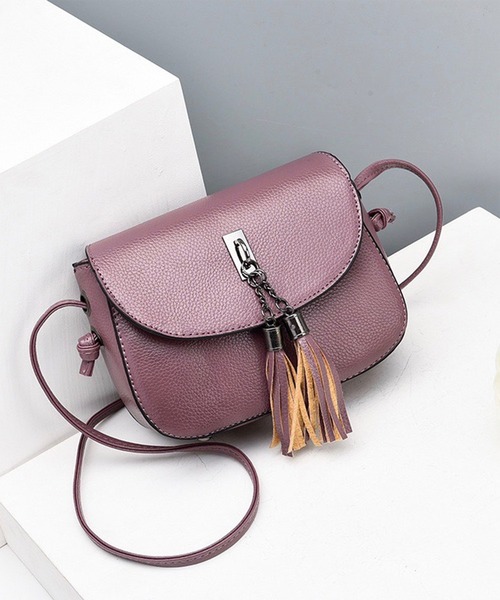 Burner（バーナー）の「【OKUOKU　0909】タッセル付き　ミニショルダーバック　oku-ba-7（ショルダーバッグ・レディース・カーキ/レッド/ピンク/オレンジ/パープル/グレー/ブラック/その他12/その他11/その他9/その他13/その他10/その他14・FREE）」の6枚目の写真