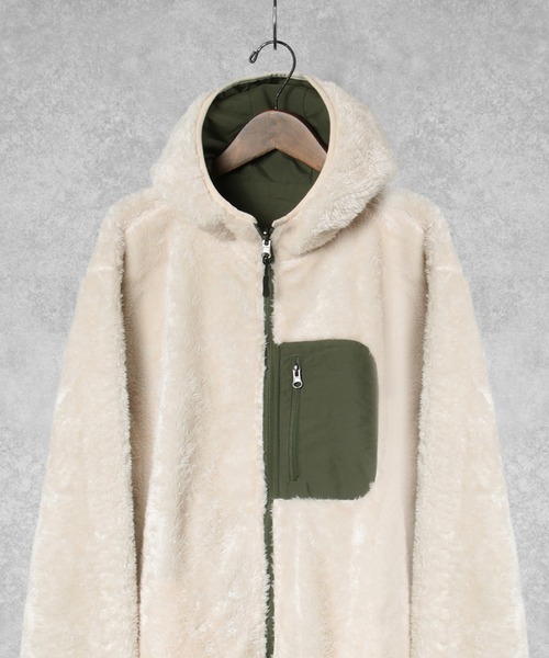 make a ray!（メイク ア レイ！）の「ボアファー×ナイロンマウンテンパーカー/リバーシブル（マウンテンパーカー・メンズ・ホワイト/その他1/グレー/ブラック・M/XL/L）」の2枚目の写真