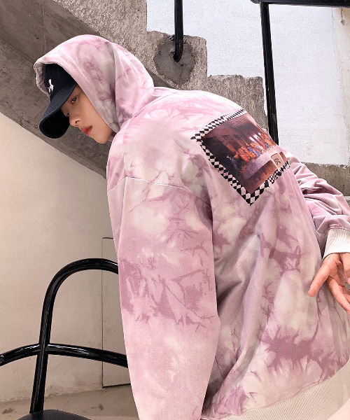 AIRWALK(エアウォーク)の「【neos -addictive design-】ルーズシルエット AIRWALK タイダイ染め アートプリント プル パーカー(パーカー・メンズ・ホワイト/ブラック/ベージュ/ブラック系その他/グレー系その他/パープル系その他・MEDIUM/LARGE/X-LARGE)」の18枚目の写真