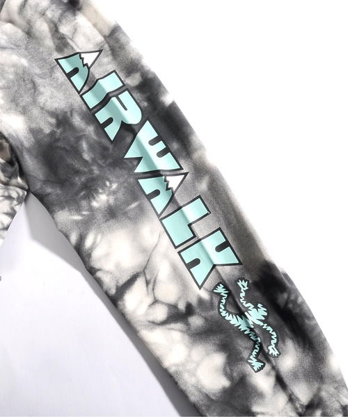 AIRWALK(エアウォーク)の「【neos -addictive design-】ルーズシルエット AIRWALK タイダイ染め アートプリント プル パーカー(パーカー・メンズ・ホワイト/ブラック/ベージュ/ブラック系その他/グレー系その他/パープル系その他・MEDIUM/LARGE/X-LARGE)」の11枚目の写真