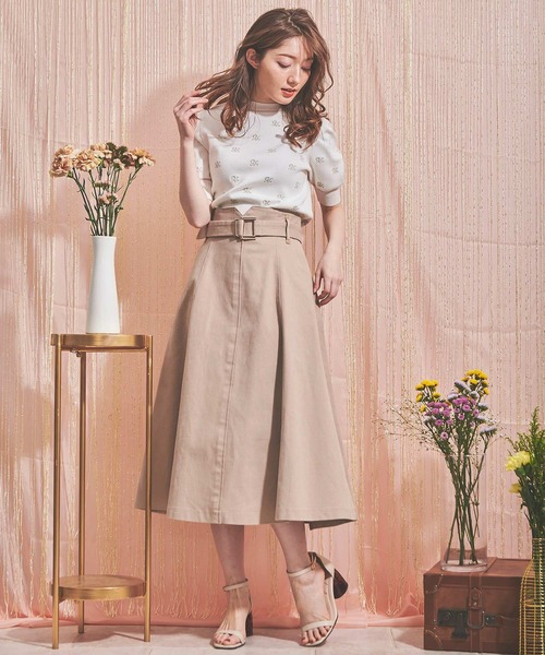 NOELA（ノエラ）の「ロゴ刺繍ニット（ニット/セーター・レディース・オフホワイト/ベージュ・FREE）」の8枚目の写真