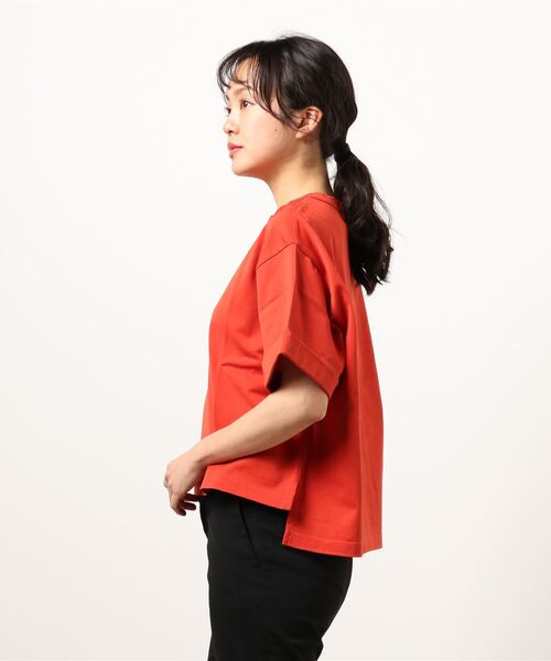 SIPULI（シプリ）の「[ULTIMA] Heavy Cotton Jersey ロールアップTシャツ（Tシャツ/カットソー・レディース・ライトグレー/ライトグリーン/レッド・2/3）」の7枚目の写真