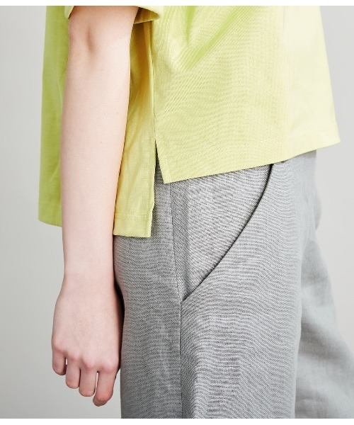 SIPULI（シプリ）の「[ULTIMA] Heavy Cotton Jersey ロールアップTシャツ（Tシャツ/カットソー・レディース・ライトグレー/ライトグリーン/レッド・2/3）」の9枚目の写真