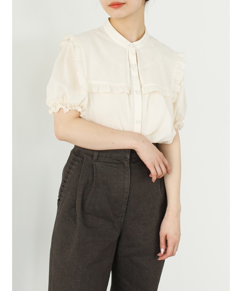 SLURR(スラ―)の「ビッグカラーフリルブラウス(シャツ/ブラウス・レディース・アイボリー・FREE)」の13枚目の写真