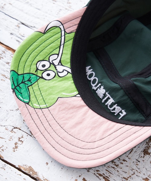 FRUIT OF THE LOOM（フルーツオブザルーム）の「【KIDS】【FRUIT OF THE LOOM×TYPY】FRUITMAN KID's JETCAP（キャップ・キッズ・ブラック/ベージュ/グリーン・54cm）」の6枚目の写真