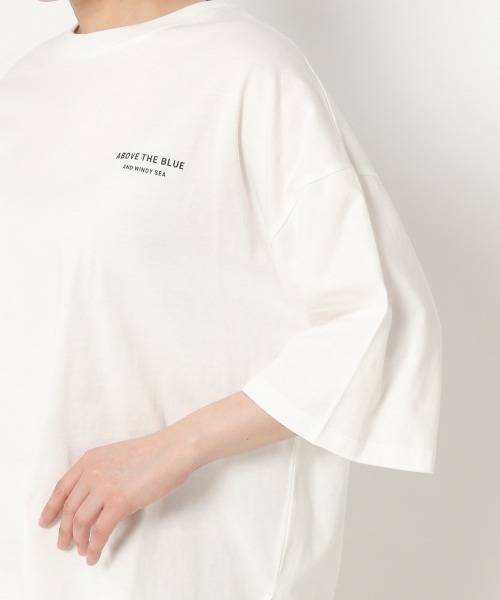 mysty woman(ミスティウーマン)の「アソートフォトTシャツ 947457(Tシャツ/カットソー・レディース・ホワイト/アイボリー/オフホワイト・FREE)」の18枚目の写真