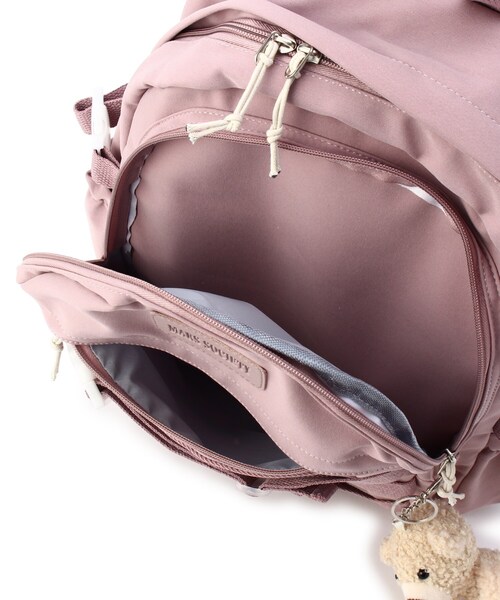 Ober Tashe（オーバータッシェ）の「【多収納】くまチャーム付きデイパック（バックパック/リュック・レディース・ブルー/アイボリー/ブラック/ピンク系・FREE）」の12枚目の写真