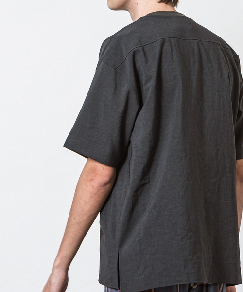 SLICK(スリック)の「リランチェストレッチスリットTシャツ(Tシャツ/カットソー・メンズ・チャコールグレー/ネイビー/サックスブルー/アイボリー・1/2/3)」の10枚目の写真