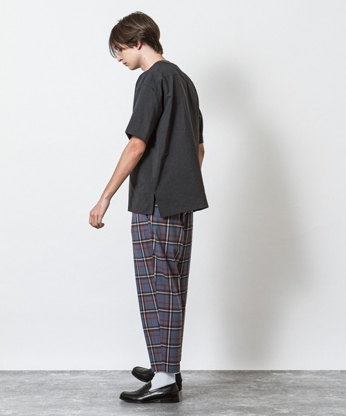 SLICK(スリック)の「リランチェストレッチスリットTシャツ(Tシャツ/カットソー・メンズ・チャコールグレー/ネイビー/サックスブルー/アイボリー・1/2/3)」の14枚目の写真