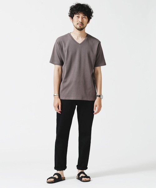 NANO universe（ナノユニバース）の「《イヤな臭いを軽減》Anti Smell VネックTシャツ 半袖（Tシャツ/カットソー・メンズ・ホワイト/ブラック/チャコール・S/M/L/XL）」の4枚目の写真