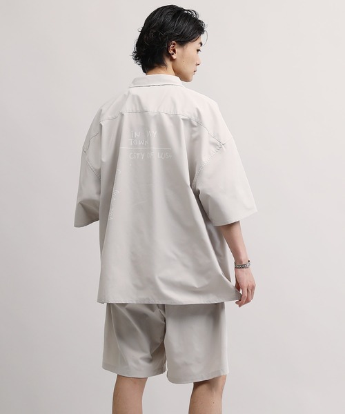 Mark Gonzales（マーク・ゴンザレス）の「【 セットアップ 】 Mark Gonzales / マークゴンザレス 別注 コラボ セットアップ / ロゴ刺繍 オーバーサイズ 半袖 レギュラーカラー シャツ ジャケット ＆ ワイドショートパンツ ワンマイルウェア（セットアップ・メンズ・ブラック/グレー・MEDIUM/LARGE）」の14枚目の写真