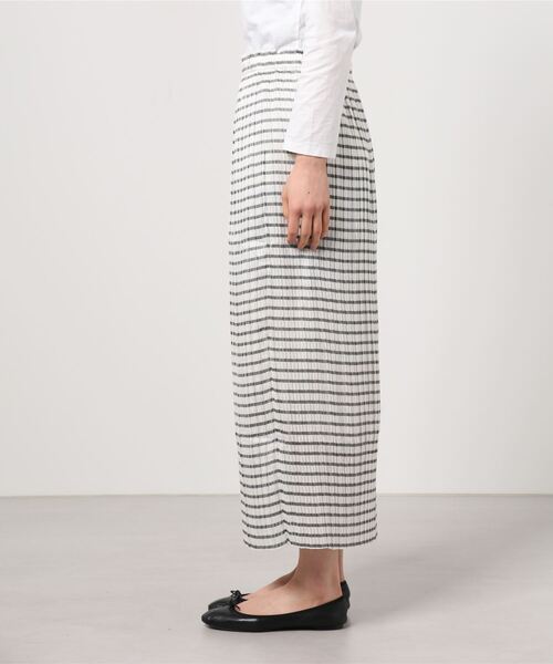 VINCA（ヴィンカ）の「VINCA PLEATED SKIRT v071967（スカート・レディース・ホワイト・ONE SIZE）」の2枚目の写真