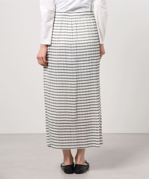 VINCA（ヴィンカ）の「VINCA PLEATED SKIRT v071967（スカート・レディース・ホワイト・ONE SIZE）」の3枚目の写真