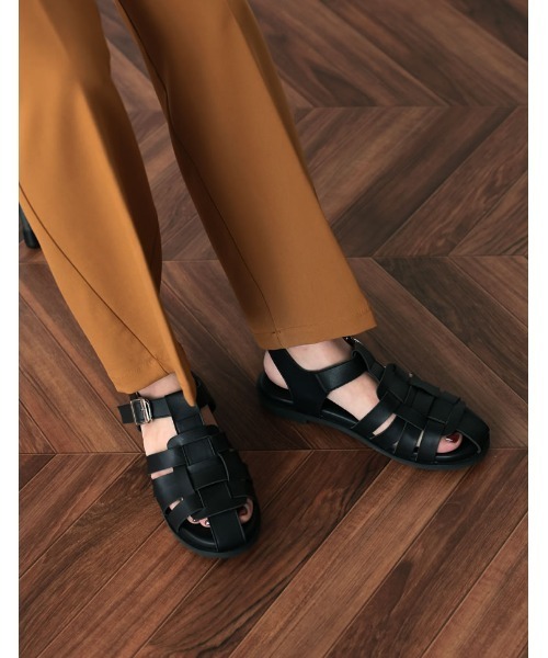 Re:EDIT（リエディ）の「[神山まりあさん着用]フェイクレザーグルカサンダル（サンダル・レディース・ブラック/キャメル/アイボリー・MEDIUM/X-LARGE/XX-LARGE/LARGE/SMALL）」の21枚目の写真