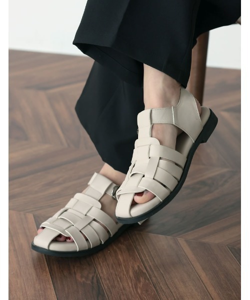 Re:EDIT（リエディ）の「[神山まりあさん着用]フェイクレザーグルカサンダル（サンダル・レディース・ブラック/キャメル/アイボリー・MEDIUM/X-LARGE/XX-LARGE/LARGE/SMALL）」の16枚目の写真