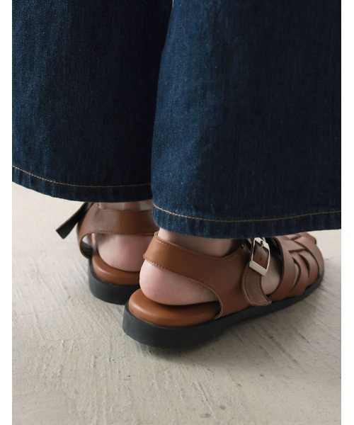 Re:EDIT（リエディ）の「[神山まりあさん着用]フェイクレザーグルカサンダル（サンダル・レディース・ブラック/キャメル/アイボリー・MEDIUM/X-LARGE/XX-LARGE/LARGE/SMALL）」の11枚目の写真