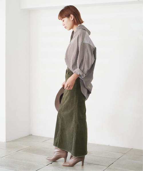Spick & Span（スピックアンドスパン）の「コーデュロイマキシスカート◆（スカート・レディース・チャコールグレー/モカ/カーキ・34/36/38/40）」の13枚目の写真
