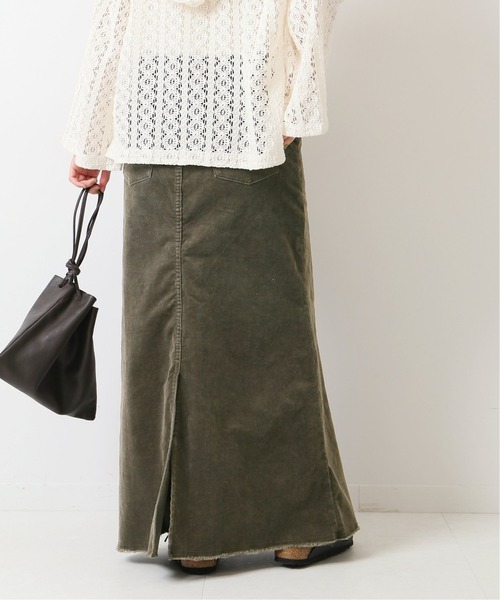 Spick & Span（スピックアンドスパン）の「コーデュロイマキシスカート◆（スカート・レディース・チャコールグレー/モカ/カーキ・34/36/38/40）」の17枚目の写真