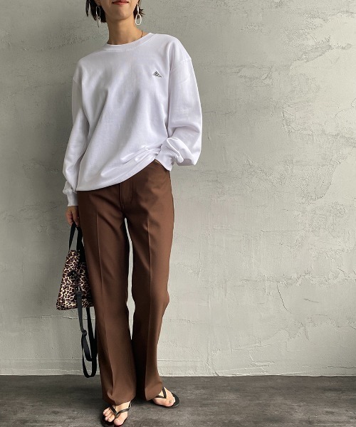 KELTY（ケルティ）の「[KELTY/ケルティ] 別注 バックロゴプリント クルーネックスウェット（スウェット・レディース・ホワイト/ブラック/ダークブラウン/ピンク/イエロー/グリーン/チャコール・S/M/L）」の20枚目の写真