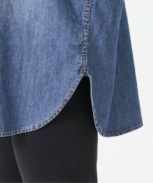 SLOBE IENA（スローブイエナ）の「LE DENIM スタンドシャツ【洗濯機使用可能】◆（シャツ/ブラウス・レディース・ネイビー/ブルー系その他・FREE）」の17枚目の写真