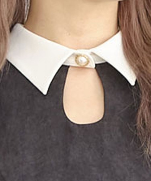 TITTY&CO.(ティティーアンドコー)の「フェザースリーブフレアワンピース(ワンピース・レディース・ライトブルー/ブラック/ピンク・SMALL/MEDIUM)」の15枚目の写真